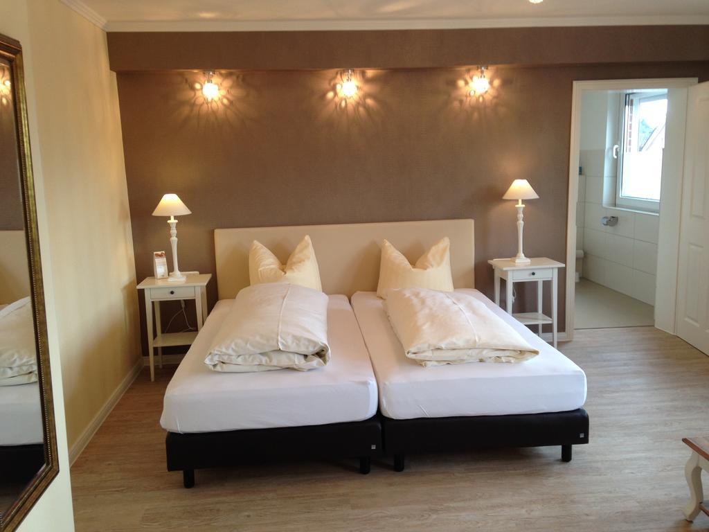 Landhotel Franck Garni Brietlingen Room photo